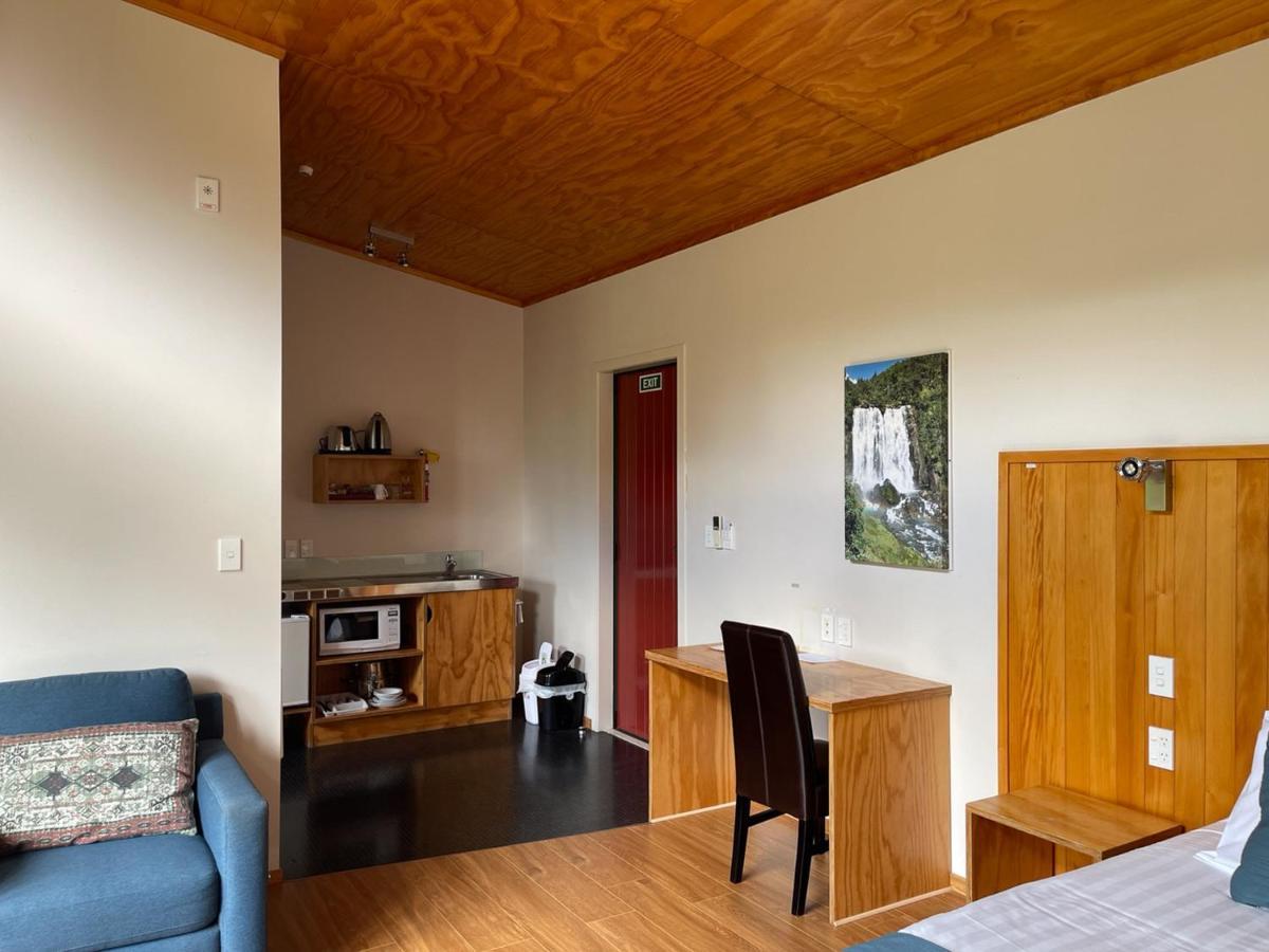 Waitomo Lodge Te Kuiti Bagian luar foto