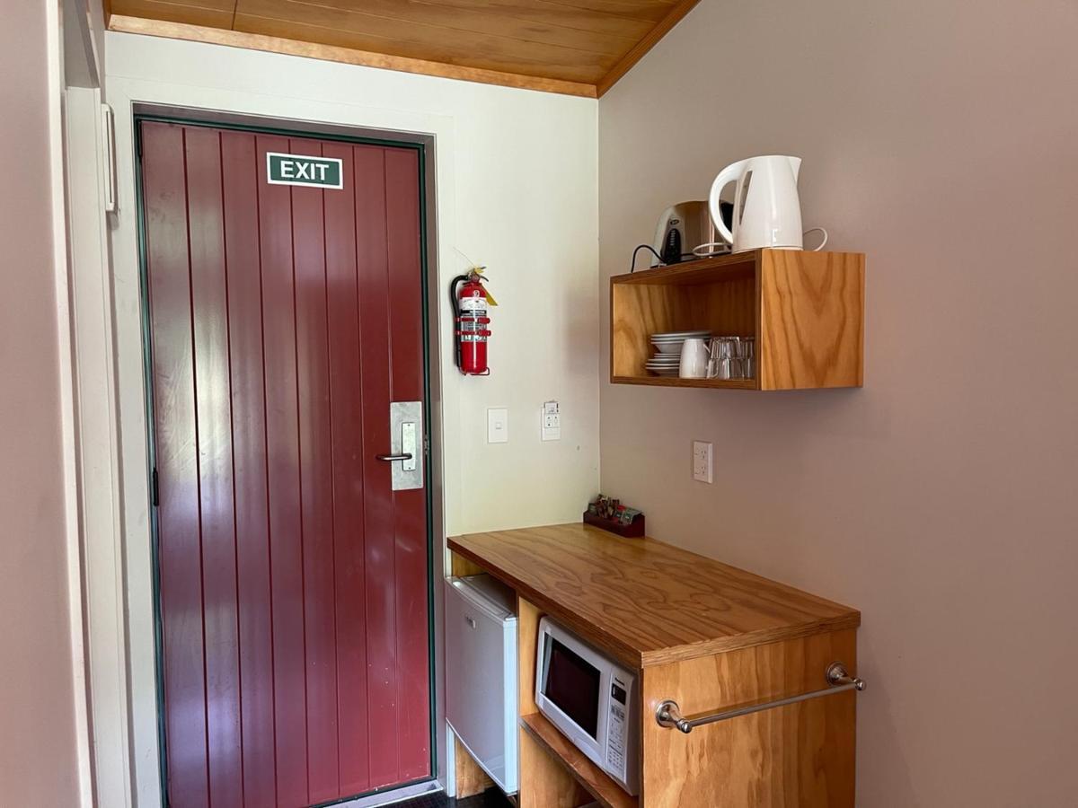 Waitomo Lodge Te Kuiti Bagian luar foto