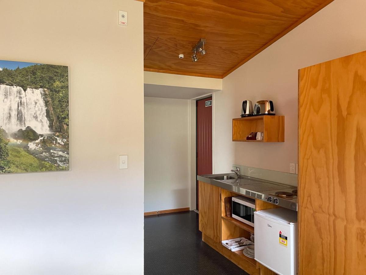 Waitomo Lodge Te Kuiti Bagian luar foto