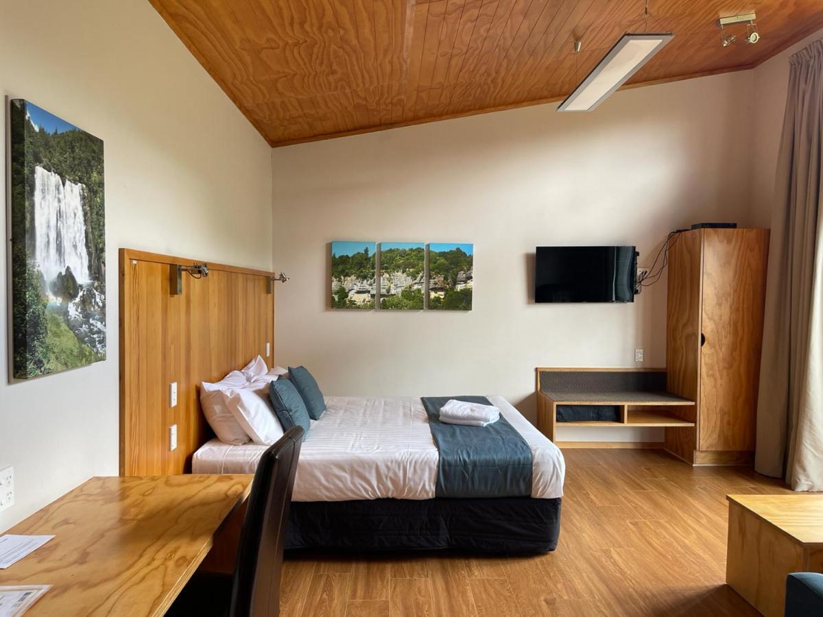 Waitomo Lodge Te Kuiti Bagian luar foto