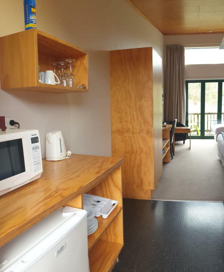 Waitomo Lodge Te Kuiti Bagian luar foto