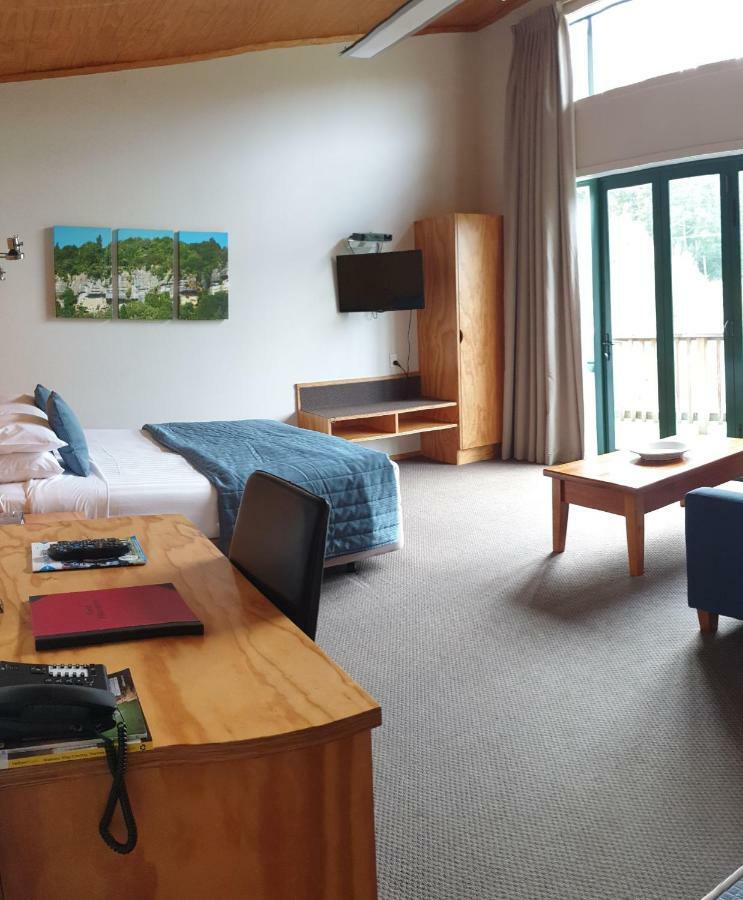 Waitomo Lodge Te Kuiti Bagian luar foto